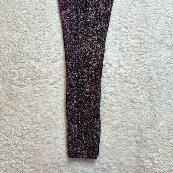 Lululemon Lululemon Invigorate High-Rise Tight 25” Size 6 Topography Multi - Picture 12 of 16